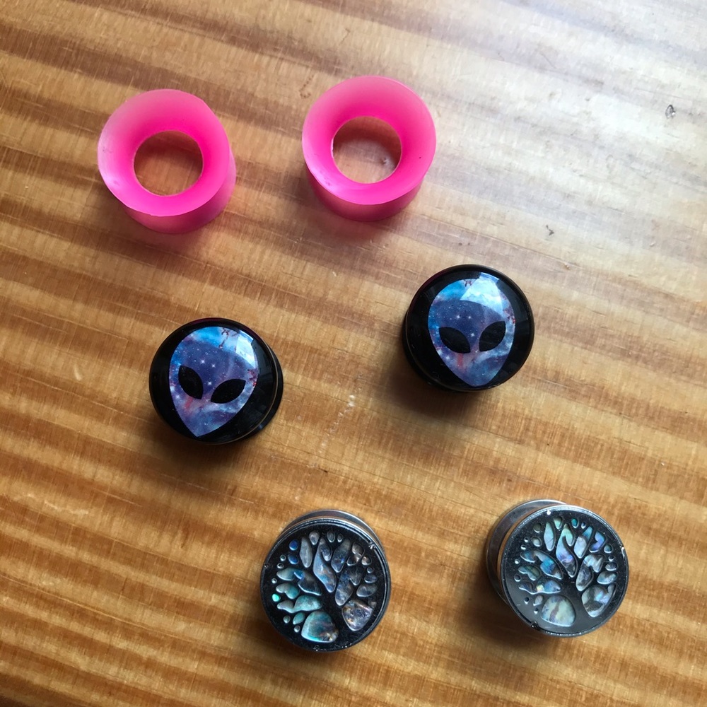 Mystic Metals | 1/2 in. plug bundle - Picture 1 of 4